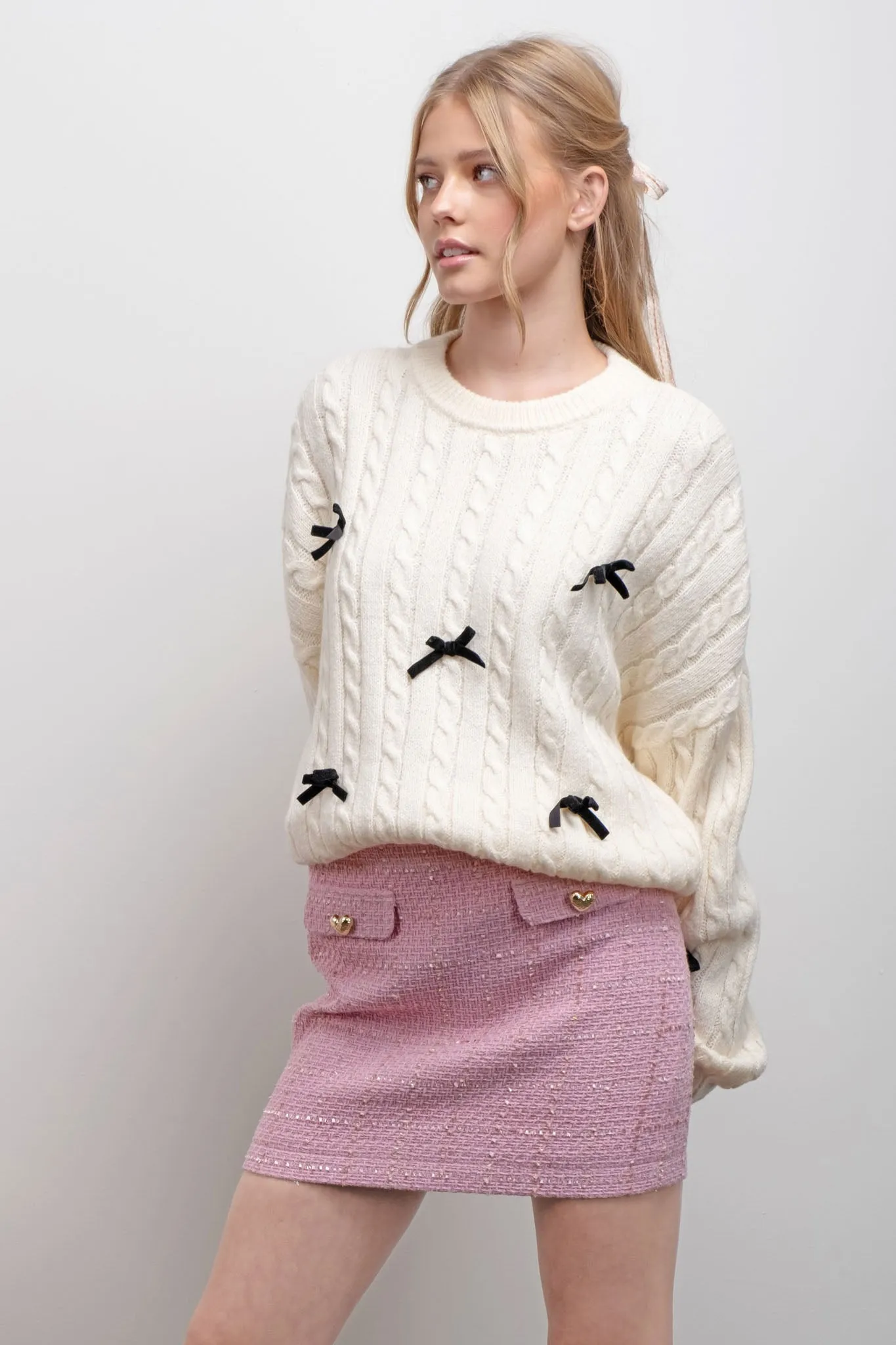 BOW DETAIL CABLE KNIT PULLOVER SWEATER