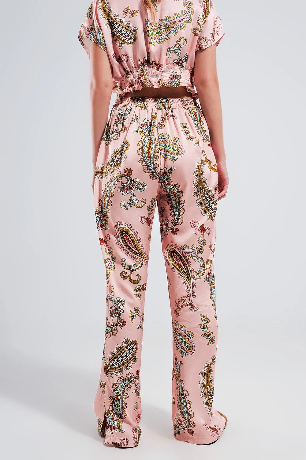 Wide leg pants in pink paisley floral